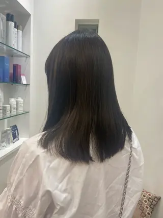 セミロング カラー atelier doux dimanche（アトリエ・ドゥー・ディマンシュ）所属・Fukamiレイヤー 透明感カラーのヘアスタイル