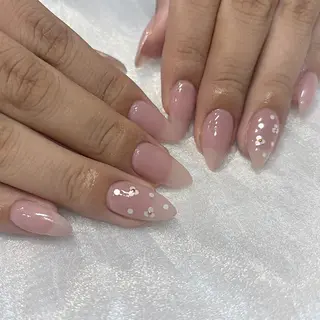 ネイル AKANE 🧴のネイルデザイン