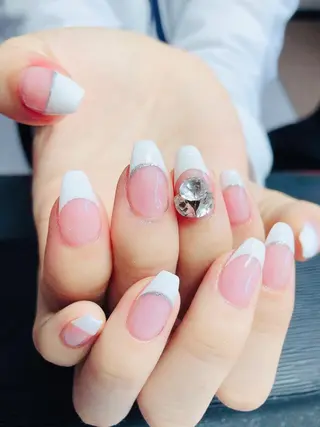 ネイル 札幌ネイルgorella所属・gorella Ａのネイルデザイン