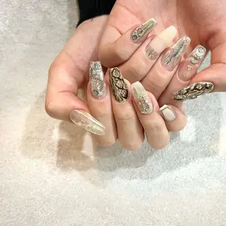 ネイル crestnail所属・小林 束紗のネイルデザイン