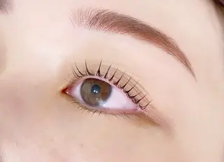 アイブロウ Nail&Eyelash Rea所属・Rea🌈Coco 韓国風まつげパーマの眉毛・アイブロウイメージ