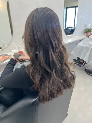 ロング ALO art hair所属・  AYARIのヘアスタイル