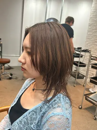 ミディアム SOYON星ヶ丘所属・👟SOYONトレン ドヘアともし🩶のヘアスタイル