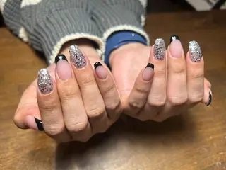 ネイル poli nailsのネイルデザイン