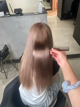 ロング カラー offwhite Nano🪩🧡のヘアスタイル