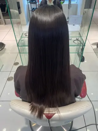 ロング 💈髪質改善特化💈 岡田 侑輝のヘアスタイル