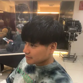メンズ 透明感カラー/ くびれヘア/館岡俊平のヘアスタイル