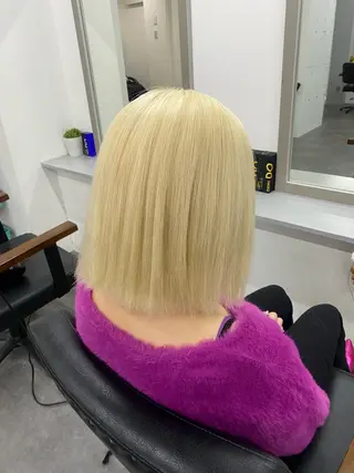 カラー Seleneコウキ ブリーチ/ハイトーンのヘアスタイル