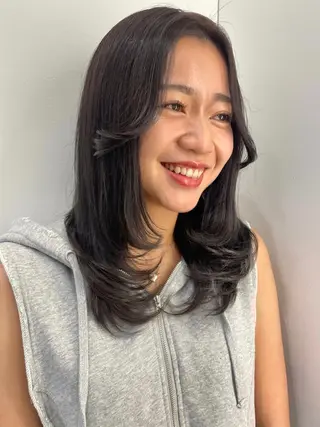 セミロング カラー 艶カラー/レイヤー カット✂️近澤瑠以のヘアスタイル