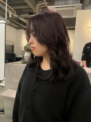 ロング カラー レイヤーパーマ、ボブ 小須田ゆあのヘアスタイル