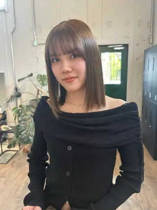 ミディアム 若井 媛愛のヘアスタイル