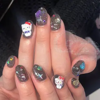 ネイル yuna@ 練習生☘️のネイルデザイン