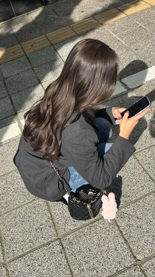 ロング カラー 🍓ハイトーンカラー 🎀nene🍓のヘアスタイル