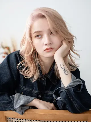 セミロング 🫧透明感カラー🫧 小松美穂のヘアスタイル