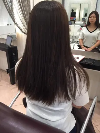 ロング カラー 田畑 福恵のヘアスタイル