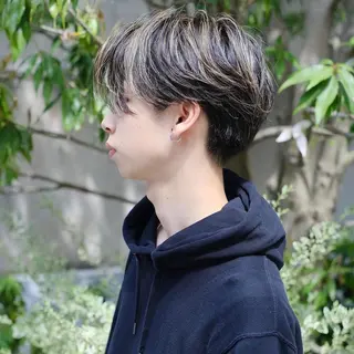 カラー メンズ Mirareee tokyo所属・バレイヤージュ/ シャドウルーツ/安室のヘアスタイル