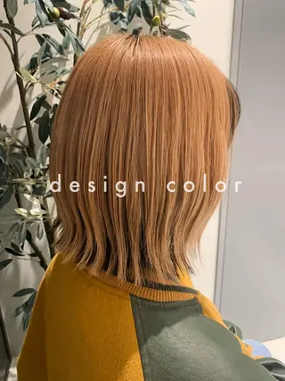 ミディアム カラー RINA🧤 デザインとボブのヘアスタイル