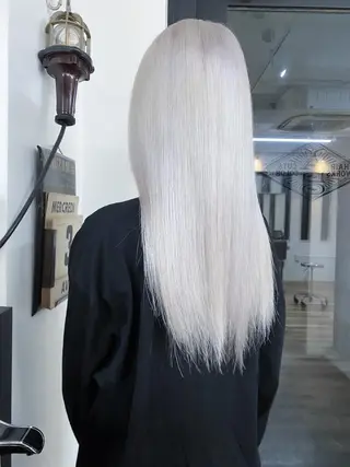 ロング カラー ハイトーンカラー ⭐️NAZUNAのヘアスタイル