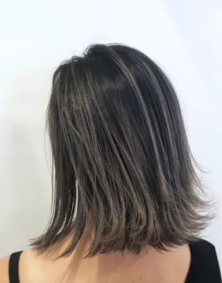 ミディアム noa.所属・noa. 高橋タツヤのヘアスタイル