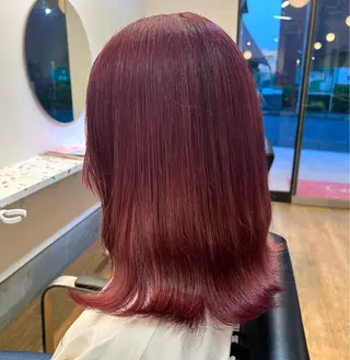 カラー イシイ ハルナ 🤍のヘアスタイル