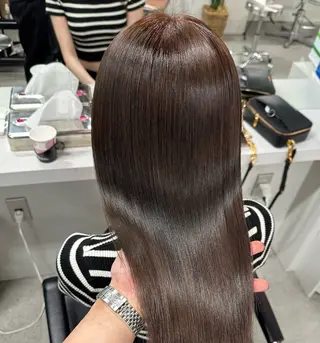 ロング ハイトーン/艶カラー 𝐧𝐨𝐚のヘアスタイル