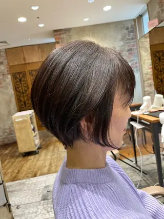 ショート 顔まわりカット 前髪カット安井楽人のヘアスタイル