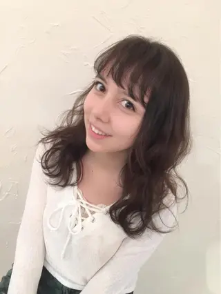 ショート ミディアム セミロング ロング カラー パーマ 👑圧倒的カラー👑 佐々木祐希のヘアスタイル