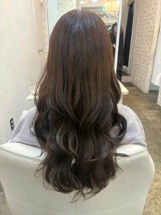 ロング 木津奈保子💚 ✨艶髪のヘアスタイル