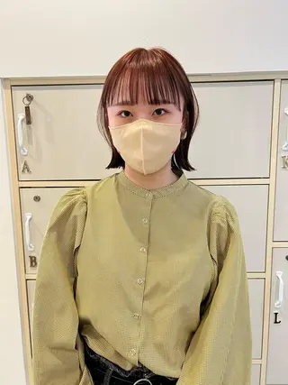 ショート カラー 淺井 捺央のヘアスタイル