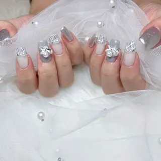 ネイル 児玉 茉緒のネイルデザイン