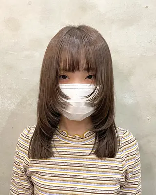 セミロング カラー ヘアアレンジ 【ピンク/韓国ヘア/ ヘアセット】亜海のヘアスタイル