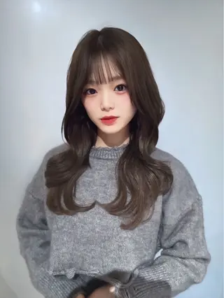 ミディアム カラー レイヤーの神様 店長安藤光司🇰🇷のヘアスタイル