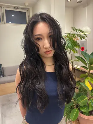 ロング rion🪽 /ワンカラーのヘアスタイル