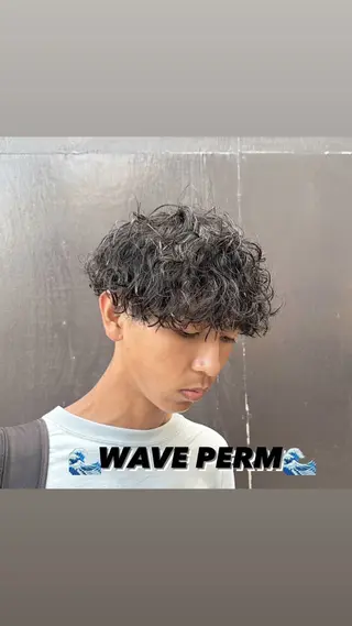 パーマ メンズ 🎖️似合わせメンズ パーマ🎖️カネキのヘアスタイル