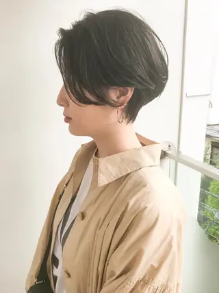 ショート ショート/レイヤー なら石井知希のヘアスタイル