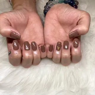 ネイル R nailのネイルデザイン