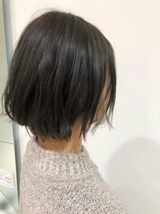 ショート カラー ヤマモト マイのヘアスタイル