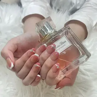ネイル Maggie イイのネイルデザイン
