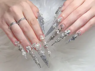 ロング Noa Nailのネイルデザイン