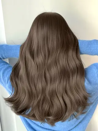 ロング カラー 顔まわりの神様✨ 透明感カラー藤嶋秀幸のヘアスタイル