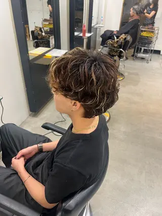 パーマ メンズ fifth神宮前 HIN★T★のヘアスタイル