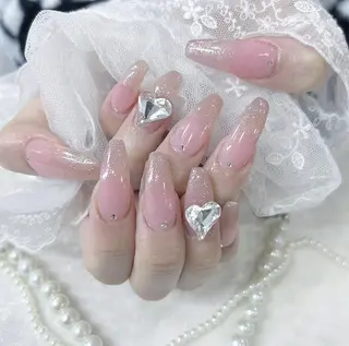 ネイル Kanako 💫のネイルデザイン