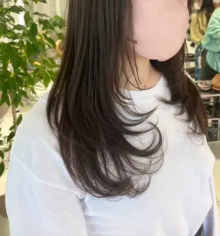 セミロング カラー 森部 杏菜のヘアスタイル