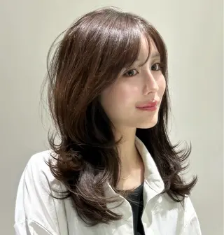 セミロング 色っぽヘア🫧 REI🫧のヘアスタイル