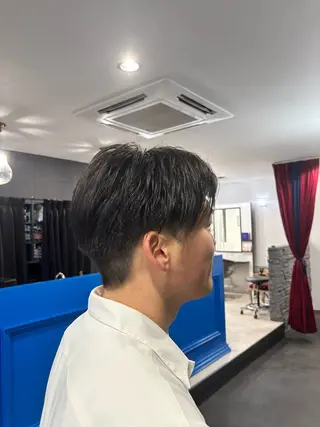 メンズ NARVIS 菅田愛華のヘアスタイル