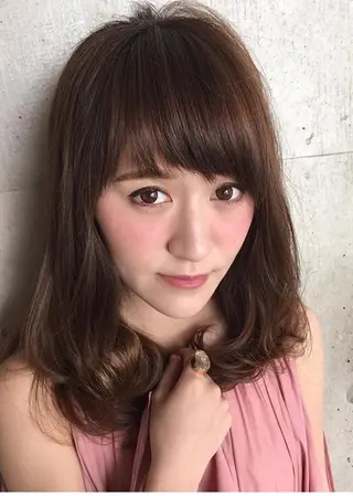 セミロング カラー Lumderica(ラムデリカ)所属・横浜/元町/石川町 ラムデリカYUKAのヘアスタイル