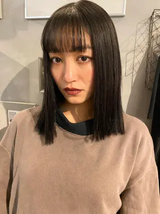 セミロング MIYU💋💖 〈XENA渋谷本店〉のヘアスタイル