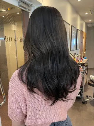 カラー 🖤酸性縮毛矯正/ 艶髪🖤のヘアスタイル