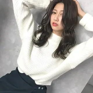 ミディアム カラー TOMOYAレイヤー ブリーチ縮毛矯正のヘアスタイル