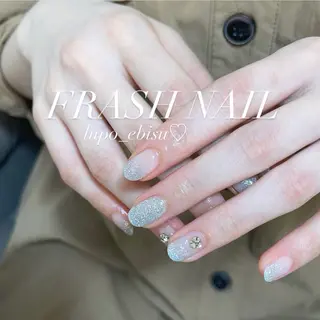 ミディアム lupo所属・lupo さやかのネイルデザイン